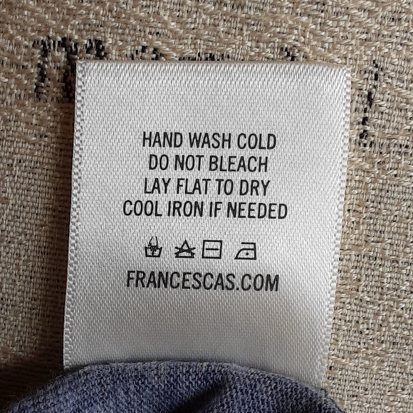 Francesca's Blue Rain Floral Print Boho Blouse. - Picture 6 of 6